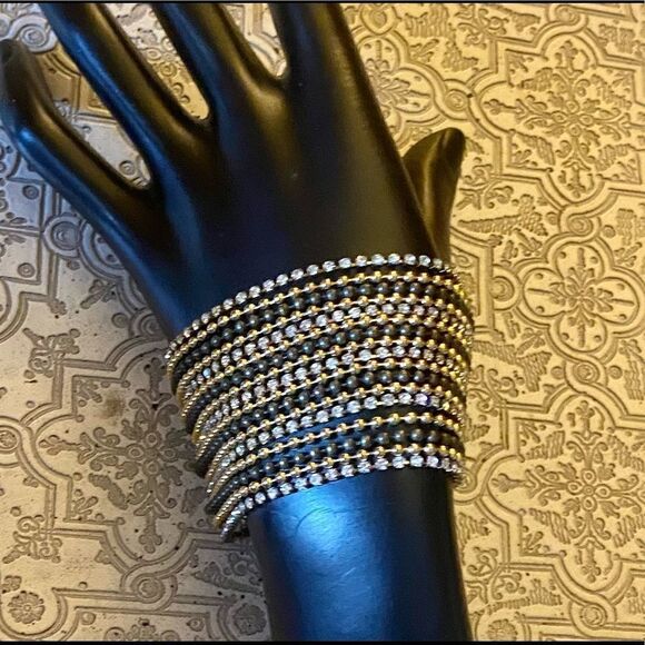 Multi strand rhinestone bracelet - Picture 1 of 4
